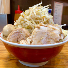 ラーメン神豚 横須賀中央店の画像