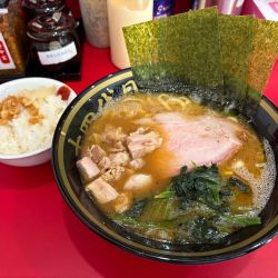 ラーメン＋ライス(食べ放題)