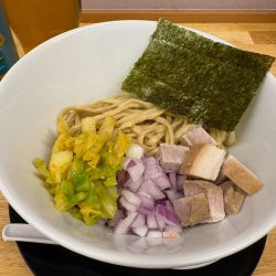 【限定】まぜそば900円+瓶ビール700円