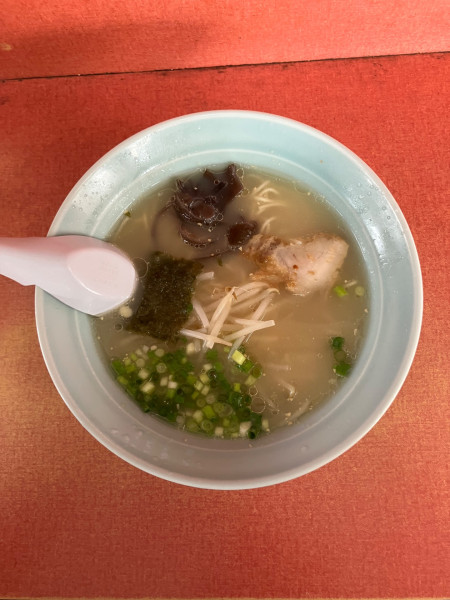 「ラーメン　320円」@元祖九州ラーメン日吉 大和田店の写真