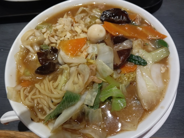 「（期間限定）五目あんかけラーメン¥858」@餃子の王将 東大成店の写真
