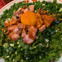 ニラ味噌まぜそば