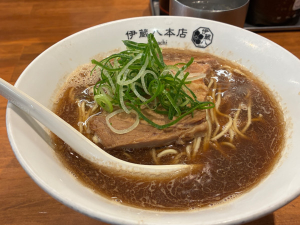 「中華そば」@中華そば つけそば 伊蔵八 本店の写真