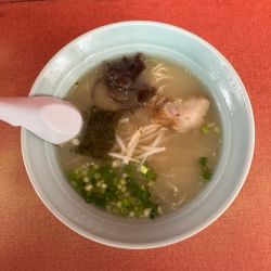 ラーメン　320円