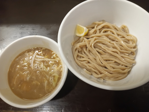 「鶏白湯つけ麺+極太圧力釜麺（￥1,000+100）」@づゅる麺 池田の写真