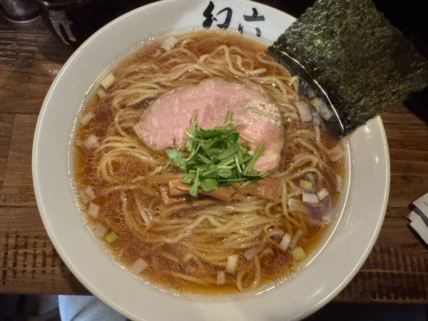 「醤油そば」@中華そば 幻六の写真