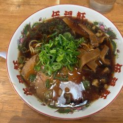 背脂醤油ラーメン　790円