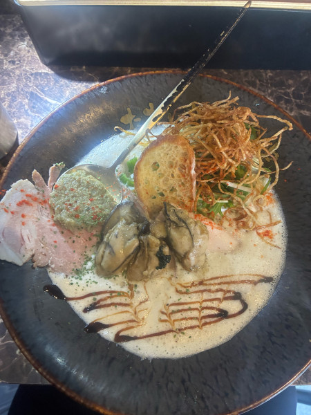 「極濃牡蠣ラーメン」@ただいま、変身中。の写真