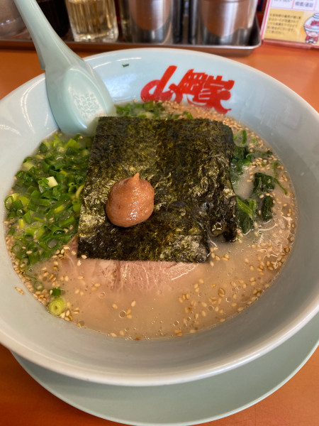 「朝ラーメン570」@ラーメン山岡家 鷲宮店の写真