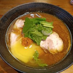 味噌ラーメン　　1300円