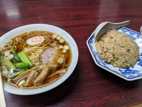 「Aセット（ラーメン+半チャーハン）」@明華の写真