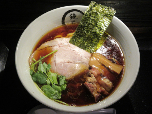 「極醤油らーめん（1,250円）」@らーめん愉悦処 鏡花の写真