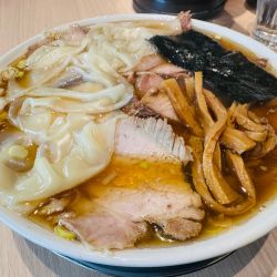 【限定】特製中華そば（中）【1600円】