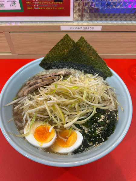 「特製ラーメン大盛り+大ライス」@ラーメンショップ マルナミ 川口店の写真