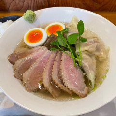 鴨とささ樹の画像