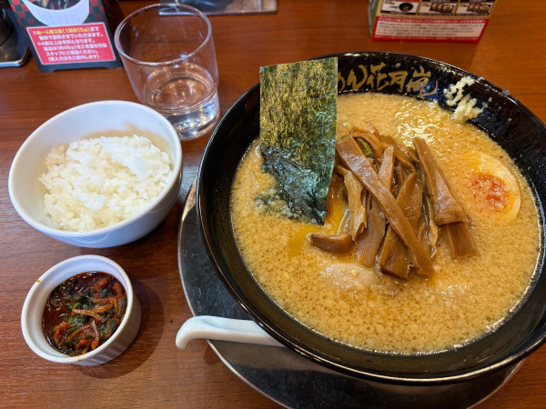 「嵐げんこつらあめん」@らあめん花月嵐 新桜台店の写真