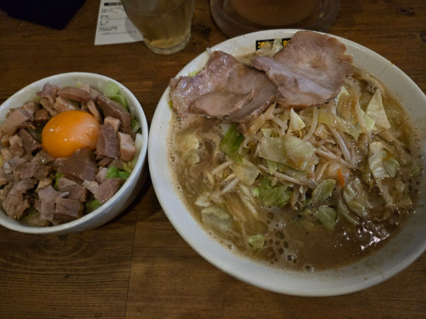「濃菜麺+豚ご飯」@濃菜麺 井の庄の写真