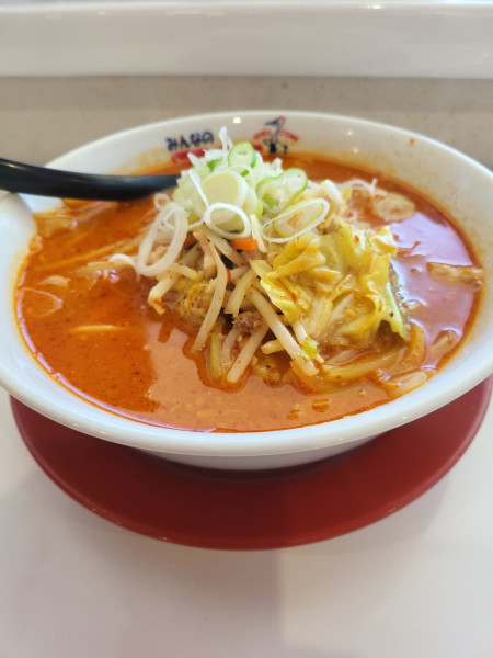 「辛口味噌野菜ラーメン」@テンホウ 岡谷長地店の写真