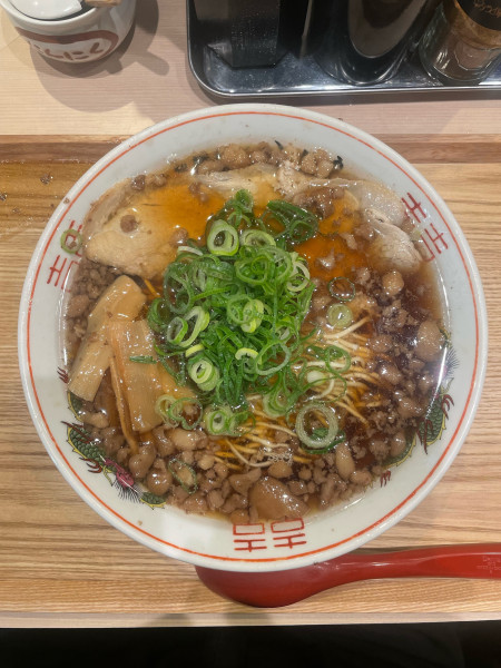 「尾道ラーメン(900円)」@尾道ラーメン 八じゅう 蒲田本店の写真
