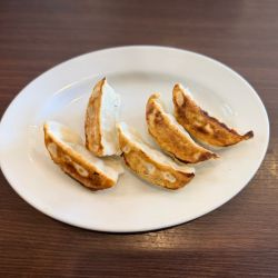 餃子唐やの画像