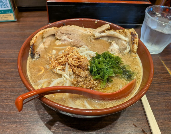 「伊勢味噌あぶりチャーシュー麺(1500円)」@蔵deらーめんの写真