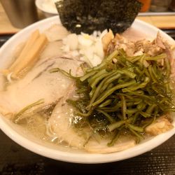 朝ラーチャーシュー麺大盛り 塩変更 ライス