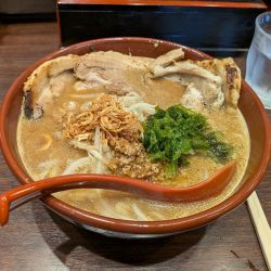 伊勢味噌あぶりチャーシュー麺(1500円)