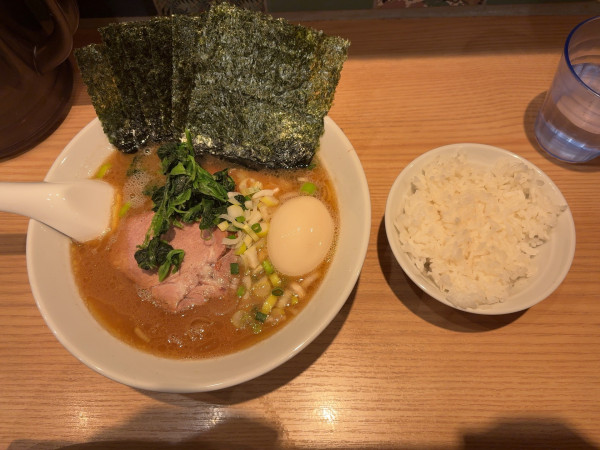 「モンタ麺」@ラーメンモンタナ 秋葉原店の写真