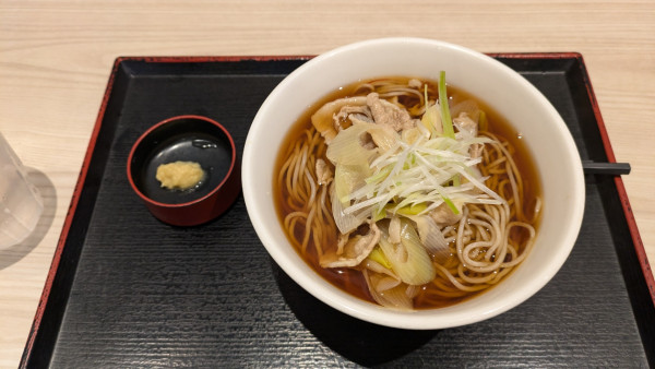 「【期間限定】生姜香る 肉南蛮そば」@いろり庵きらくそば 水道橋店の写真