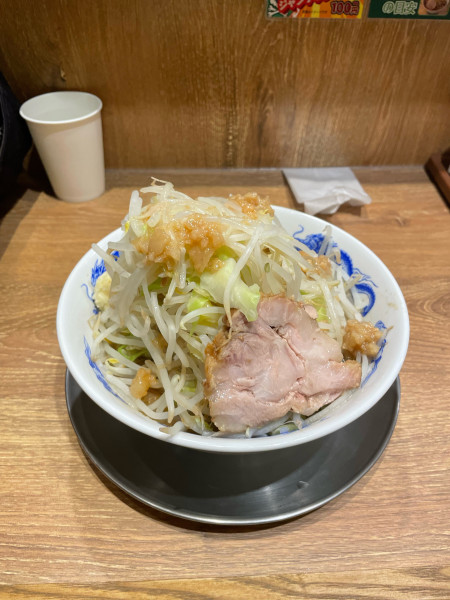 「らーめん　全増し」@ジャンクガレッジ JRさいたま新都心ビルの写真