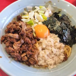 辛味噌背脂まぜそば＋ほぐしチャーシュー