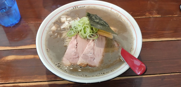 「濃厚煮干」@らー麺 山さわの写真