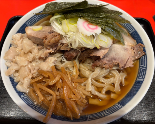 「豚メン +海苔 +セアブラ」@イッチャンラーメンの写真