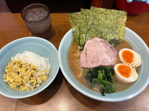 「ラーメン」@横浜家系ラーメン 五十三家の写真