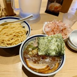 特製つけめん かつお節玉子ごはん