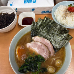 横浜らーめん 武蔵家 綾瀬店の画像