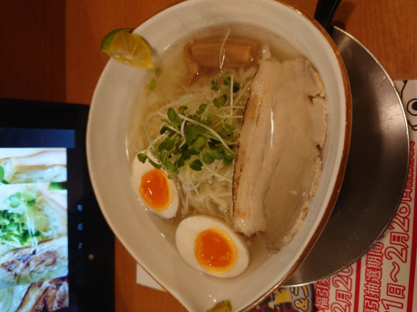 「鯛出汁塩ラーメン」@麺屋 軌跡 本店の写真