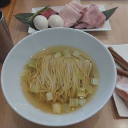 ３周年記念中華そば「ヒメユナ」塩¥1300+別皿 肉と味玉