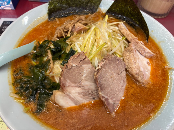 「辛いラーメン　レギュラークラス」@ラーメンショップ幸手 金田亭の写真