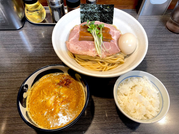 「＜夜限定＞ 濃厚カレーつけ麺 中＋小ライス」@ラーメンつけ麺 奔放の写真