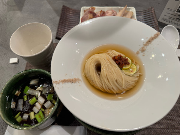 「つけ麺+チャーシュー」@麺亭 英の写真