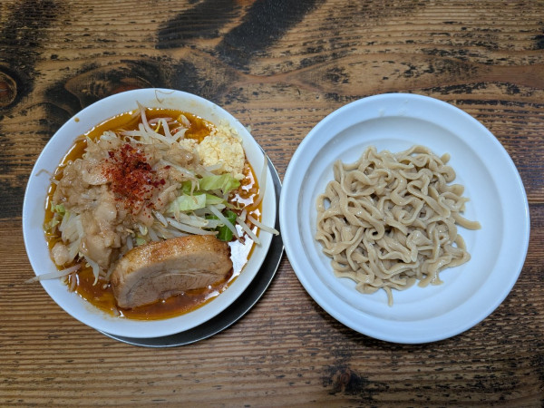 「旨辛つけメン 小」@ラーメン ヒカリの写真