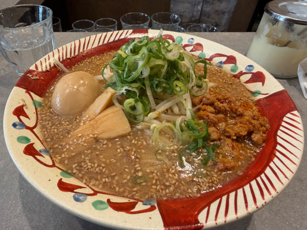 「味玉うま味噌ラーメン」@べんてん屋 銀座店の写真