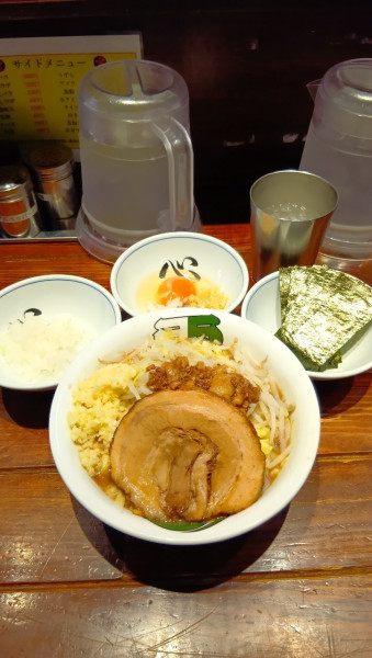 「濃厚雷そば(並)+チーズ×2+玉ねぎ+のり+味変生卵」@雷 船橋駅前店の写真