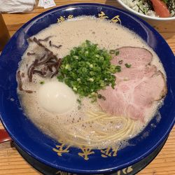 泡系豚骨ラーメン+明太子ごはん+味玉