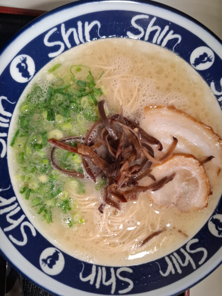 「Shin-Shinらーめん９２０円」@博多らーめん Shin-Shinの写真