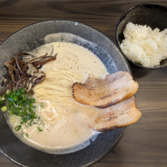 純とんこつラーメン あんてい 春日井店の画像