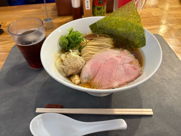 「醤油ラーメン950円」@麺屋 星花灯の写真