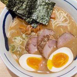 濃厚特製らーめん