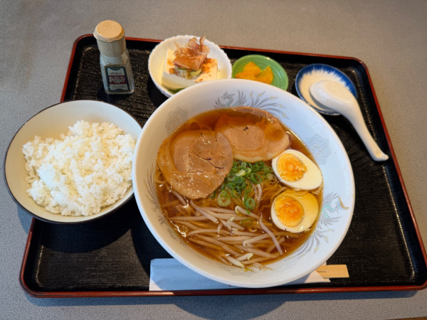 「ラーメン定食 850円」@パパラギ南濃店の写真